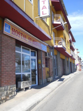  Hostal Sant Bernat  Олот
